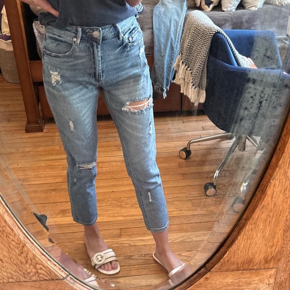 Almost Famous. Ripped Jeans Size 5 - Picture 1 of 1